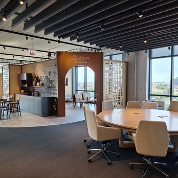 JSI Chicago Showroom - Office Equipment Near Me - Chicago, Illinois