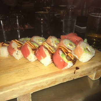 Tsunami - Metropolitan roll meets the New Yorker - Asian Fusion Near Me - Annapolis, Maryland Tsunami - Metropolitan roll meets the New Yorker - Asian Fusion Near Me - Annapolis, Maryland