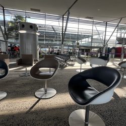 Aéroport de Paris Charles de Gaulle - CDG - Terminal 3 - Nap time