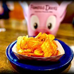 Famous Dave's - Free BBQ chips! Sooo good!!
