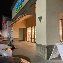 Carter's Babies & Kids - Storefront