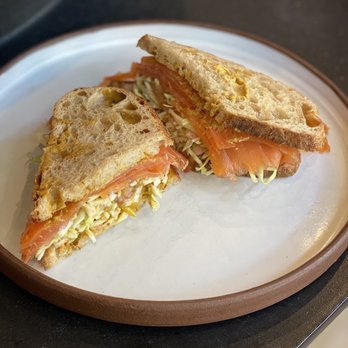 Park 1039 - Salmon sandwich - Wine Bars Near Me - San Luis Obispo, California Park 1039 - Salmon sandwich - Wine Bars Near Me - San Luis Obispo, California
