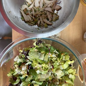 Blue Barn-Polk - Thai chicken salad - Salad Near Me - San Francisco, California Blue Barn-Polk - Thai chicken salad - Salad Near Me - San Francisco, California