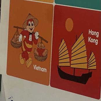 Jollibee - Hats off by the sun on the water . I wonder if that water is salty like some in SF ? ( Questions in my mind) - Fast Food Near Me - San Francisco, California