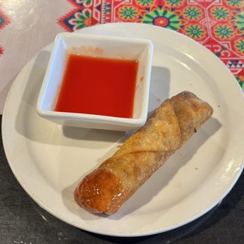 Kue's Cafe - Egg roll - Chinese Near Me - Dunedin, Florida