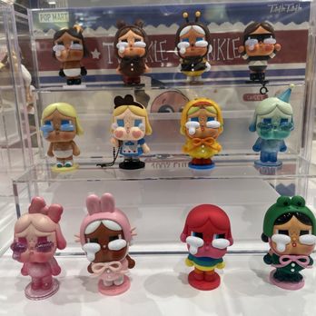 Pop Mart - Toy Stores Near Me - Schaumburg, Illinois