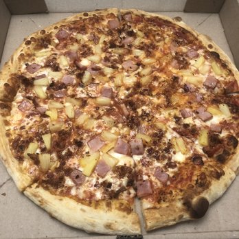 Papa Giorgio's - Hawaiian Pizza with bacon - Pizza Near Me - Columbus, Ohio Papa Giorgio's - Hawaiian Pizza with bacon - Pizza Near Me - Columbus, Ohio