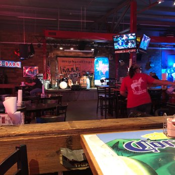 Mule Barn Sports Bar & Grill - Stage - Sports Bars Near Me - Justin, Texas
