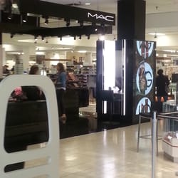 MAC Cosmetics