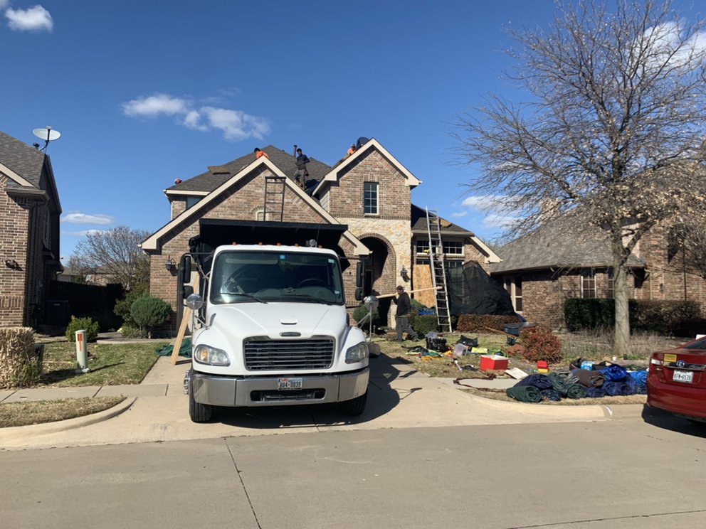 Slide of J&K Roofing and Construction