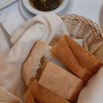 Rocca Ristorante - Italian Near Me - Burlingame, California