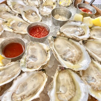 True Chesapeake - Oysters (skinny dippers & huckleberries) - Seafood Near Me - Baltimore, Maryland True Chesapeake - Oysters (skinny dippers & huckleberries) - Seafood Near Me - Baltimore, Maryland