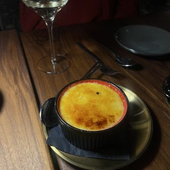 L'Avant Garde - crème brûlée - French Near Me - Washington, DC, District of Columbia