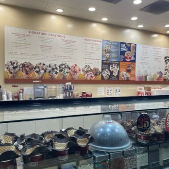 Cold Stone Creamery - Ice Cream & Frozen Yogurt Near Me - Oxnard, California