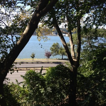 Riverside Park Conservancy - Parks Near Me - New York, New York