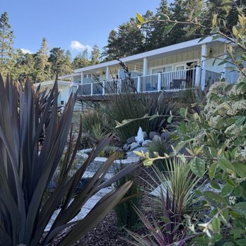 Seafoam Lodge - Hotels Near Me - Little River, California