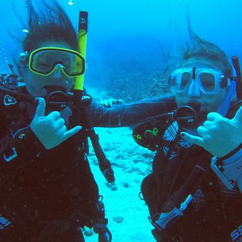 I Love Diving - Off the coast of Kona, Hawaii - Scuba Diving Near Me I Love Diving - Off the coast of Kona, Hawaii - Scuba Diving Near Me