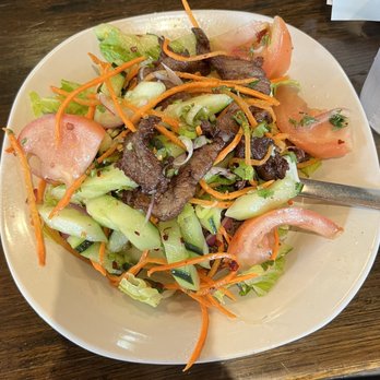 Noodles Etc - Beef Salad - Noodles Near Me - Chicago, Illinois Noodles Etc - Beef Salad - Noodles Near Me - Chicago, Illinois