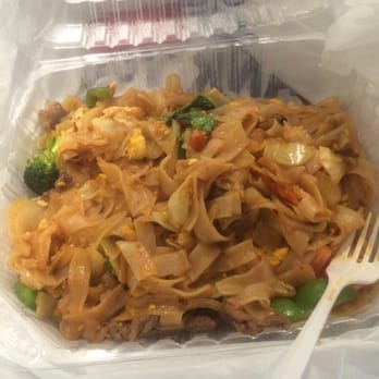 My Thai Beach - Lunch size of the stunned noodle with beef! For a lunch size this was only $7.99! This enough for two people! - Thai Near Me - Capitola, California My Thai Beach - Lunch size of the stunned noodle with beef! For a lunch size this was only $7.99! This enough for two people! - Thai Near Me - Capitola, California