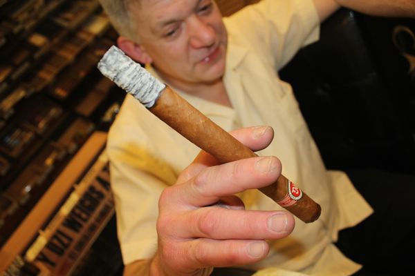 buttheads tobacco emporium Press Release: Butthead's Presents a Virtual Cigar Workshop Butthead's Tobacco Emporium in Danbury,