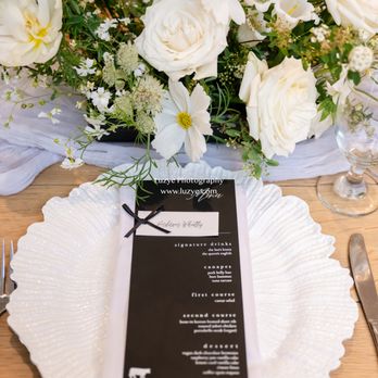 Bougie Twigs & Blooms - May 2024 wedding - Floral Designers Near Me