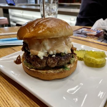 Short or Tall Eatery & Drink Hall - El Camino - ordered short - Burgers Near Me - Rogers, Minnesota Short or Tall Eatery & Drink Hall - El Camino - ordered short - Burgers Near Me - Rogers, Minnesota