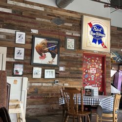Gus's World Famous Fried Chicken - Kansas City