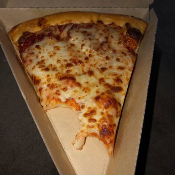 Fazoli's - Cheese pizza, couldn't even finish it. - Italian Near Me - Bridgeton, Missouri