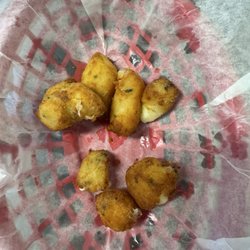 Bedrock Wings - Cheese Curds