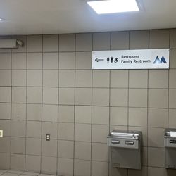 Meriden Mall - Defective emergency lights