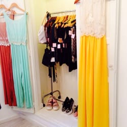The It Dress - Perchero