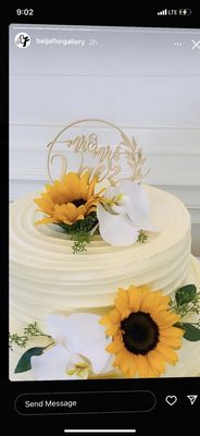 Moonside Bakery & Cafe by null