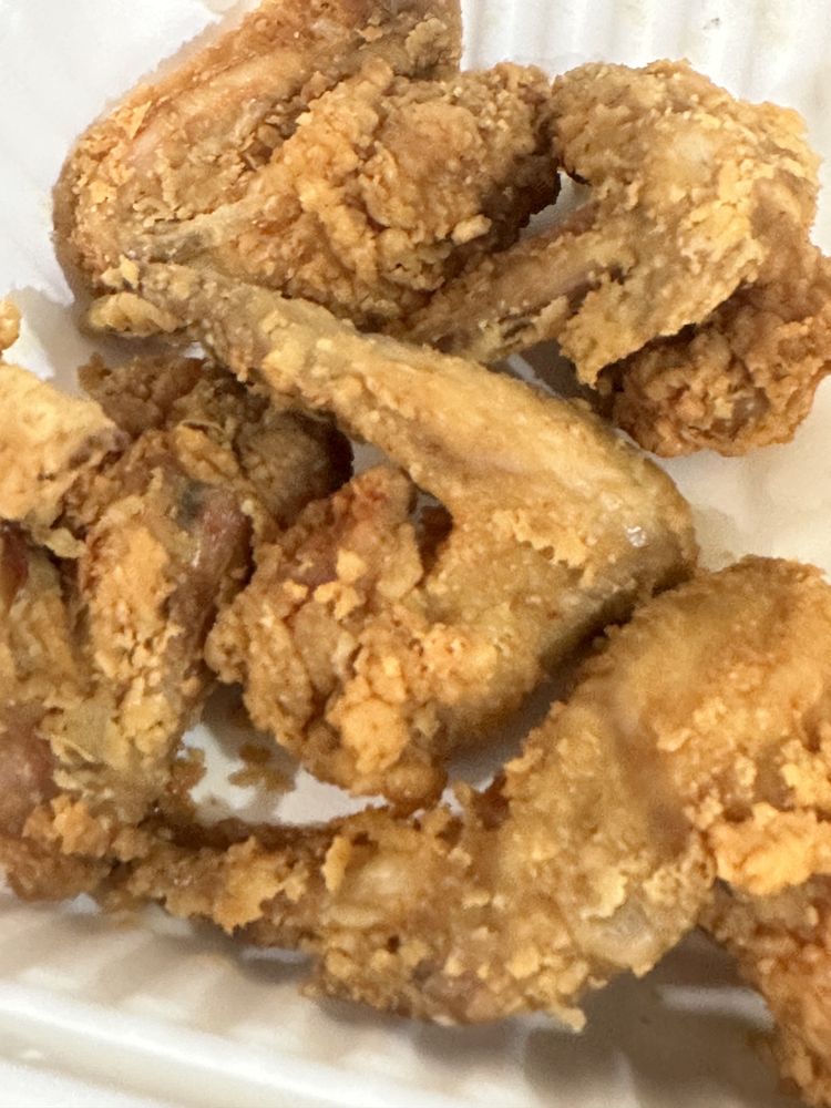 WINGS N THINGS Updated October 2024 55 Photos & 52 Reviews 1717