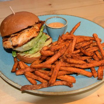 Old Success Inn - Cajun Chicken Burger 12,50 + Sweet Potato fries upgrade 1,00 - Hotels Near Me - Penzance, CON Old Success Inn - Cajun Chicken Burger 12,50 + Sweet Potato fries upgrade 1,00 - Hotels Near Me - Penzance, CON