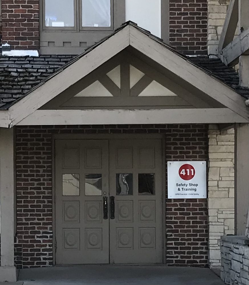 411 Safety Shop & Training - safety consultant in Windsor Heights, IA