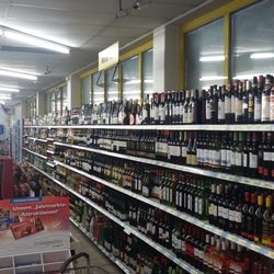 EDEKA Haupt - Wine and liquor shelves