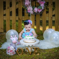 Trendy Fun Party - Cute one year party celebration by Monica @TrendyFunPaarty