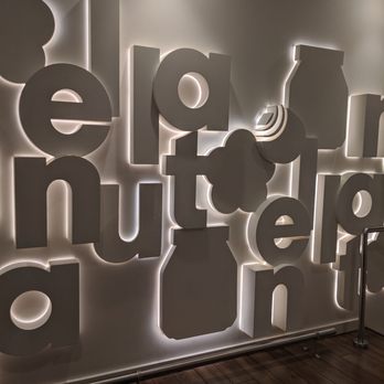Nutella Cafe - Nutella wall - Desserts Near Me - Chicago, Illinois Nutella Cafe - Nutella wall - Desserts Near Me - Chicago, Illinois