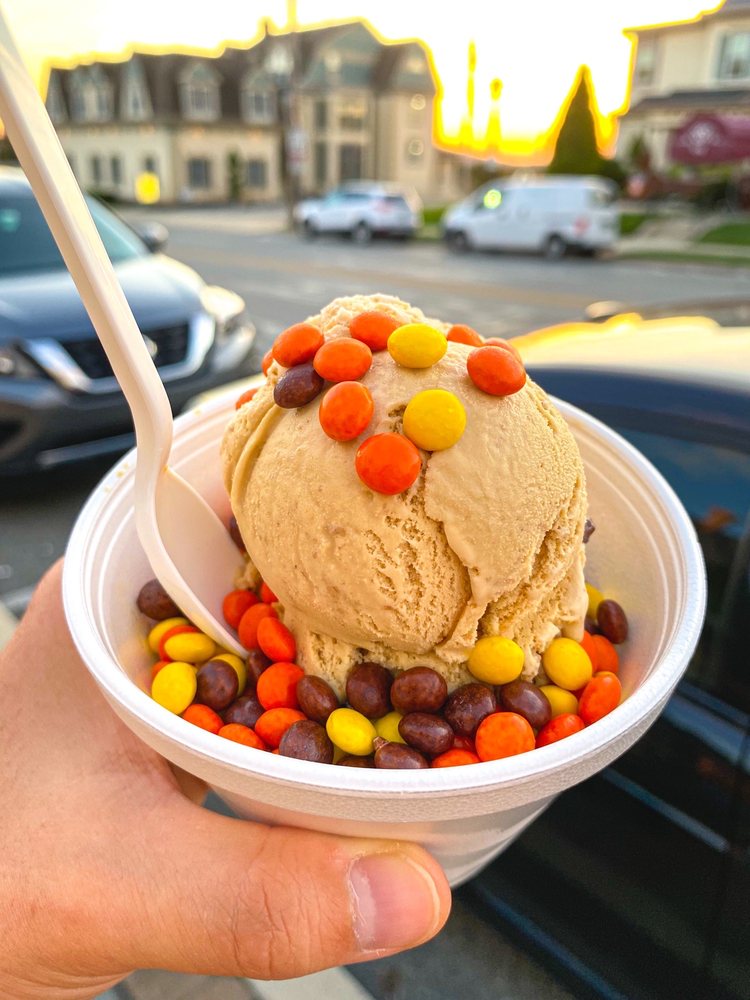 SCOOPS 42 Photos & 79 Reviews 515 Fayette St, Conshohocken