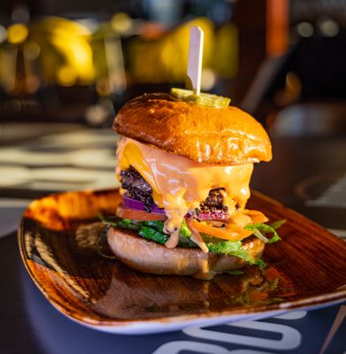 Bourbon & Burger by null