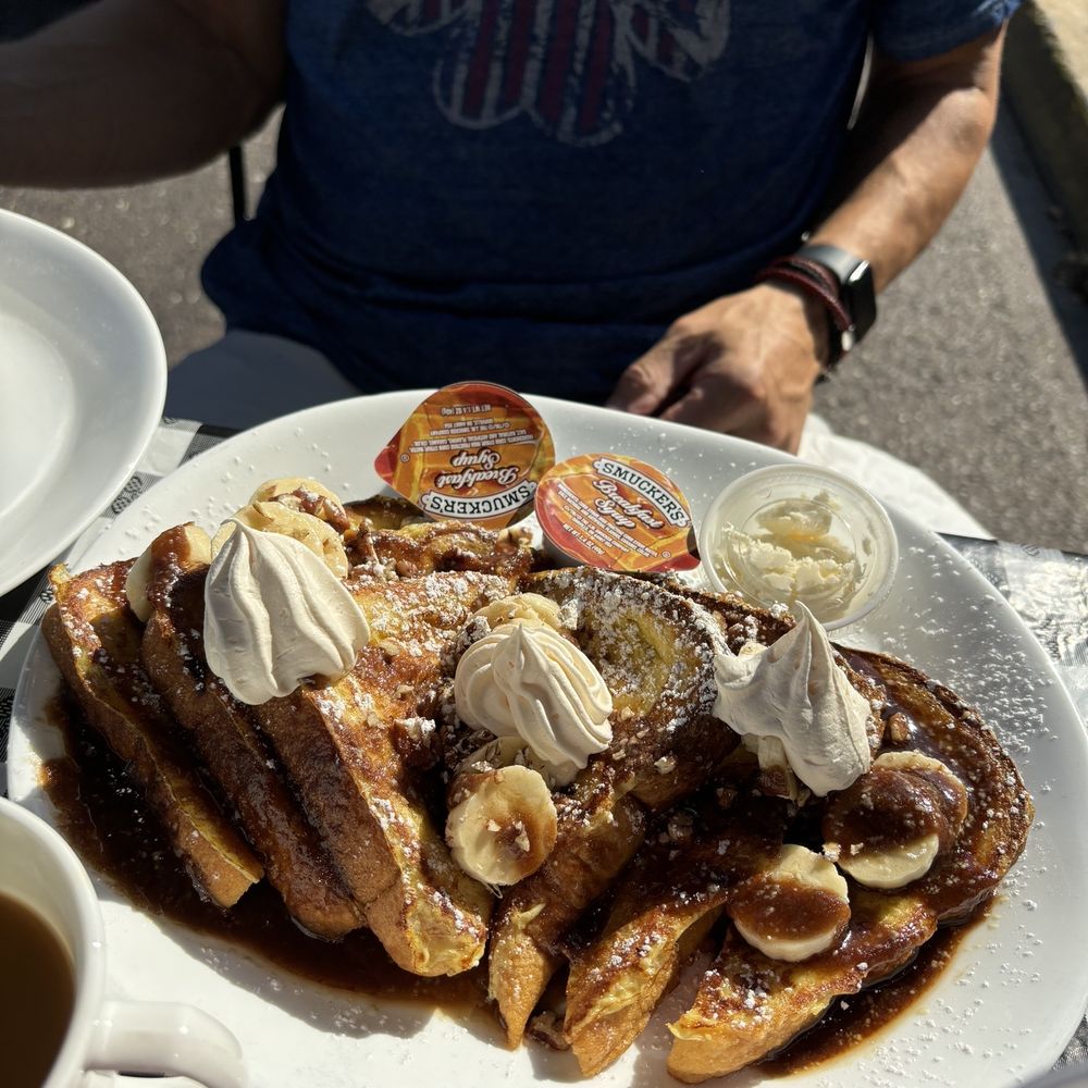 Phoenixville Cafe - Cinnamon Banana Pecan French Toast with Homeade whipped cream - Cafes Near Me - Phoenixville, Pennsylvania Phoenixville Cafe - Cinnamon Banana Pecan French Toast with Homeade whipped cream - Cafes Near Me - Phoenixville, Pennsylvania