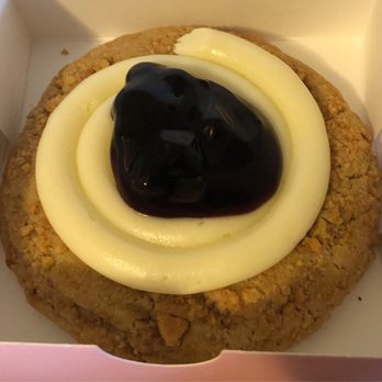 Crumbl - Bentonville - Blueberry Cheesecake - Bakeries Near Me - Bentonville, Arkansas Crumbl - Bentonville - Blueberry Cheesecake - Bakeries Near Me - Bentonville, Arkansas