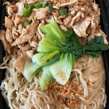 Summer Buffalo - Garlic Chicken Noodle - Thai Near Me - Los Angeles, California Summer Buffalo - Garlic Chicken Noodle - Thai Near Me - Los Angeles, California