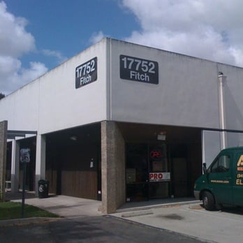 Pro Photo Connection - Deceptive entrance, you'd miss it if you weren't looking for it. - Photography Stores & Services Near Me - Irvine, California Pro Photo Connection - Deceptive entrance, you'd miss it if you weren't looking for it. - Photography Stores & Services Near Me - Irvine, California
