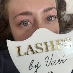 Vavi Lashes - Eyelash lift