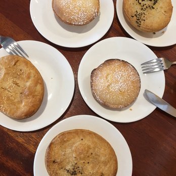 Mountain High Pies - Coffee & Tea Near Me - Wentworth Falls, NSW