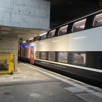 SBB Bahnhof Bern - Train Stations Near Me - Bern, BE SBB Bahnhof Bern - Train Stations Near Me - Bern, BE