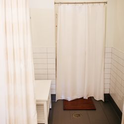 barre3 St. Louis - Creve Coeur - Private Shower/Restroom