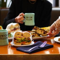 Union Teller Diner & Bar