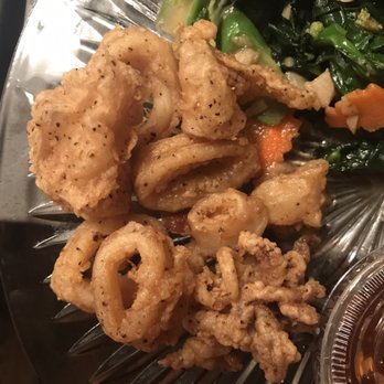 Am Thai Bistro - Thai Near Me - Brooklyn, New York